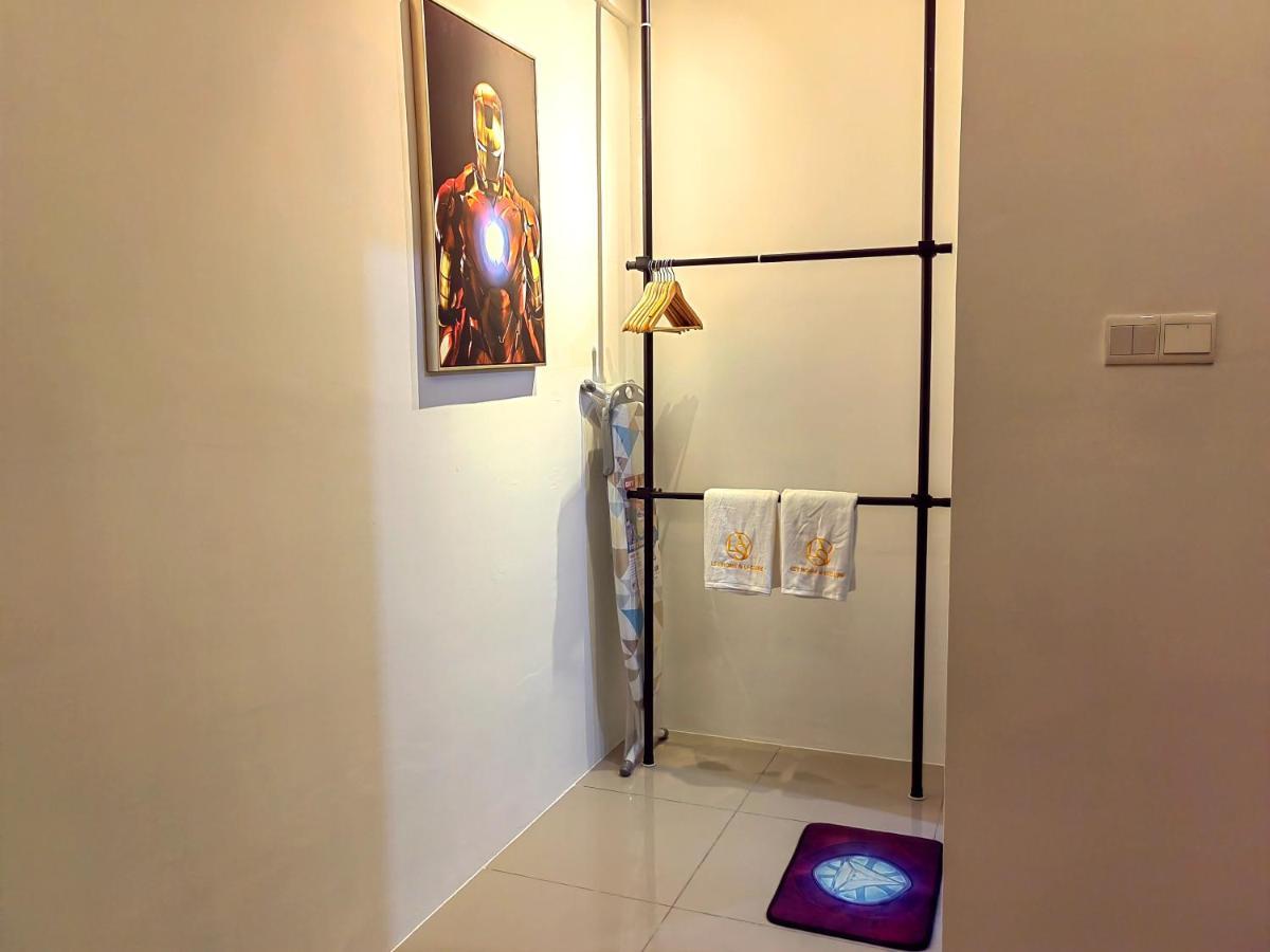 ג'והור בהרו 8Scape Residences Batman Vs Ironman@Lsy Home & Leisure מראה חיצוני תמונה
